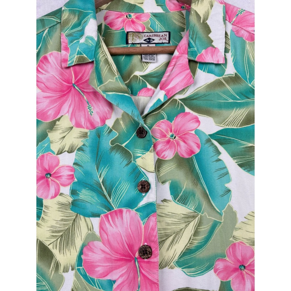 Caribbean Joe Shirt Womens Small Tropical Floral Button Down‎ Coastal